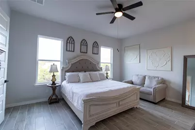 8011 Flintlock Circle, Lago Vista, TX 78645 - Photo 13