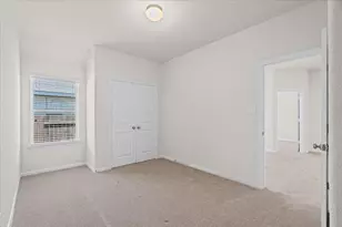 132 Vino Rossi Rd, Georgetown, TX 78628 - Photo 21