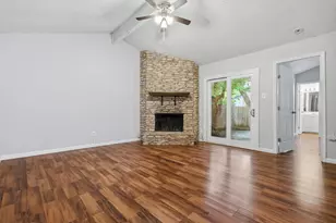 6305 Emerald Forest Dr, Austin, TX 78745 - Photo 3