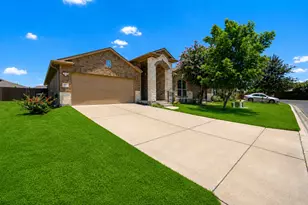 18717 Leigh Ln, Pflugerville, TX 78660 - Photo 19