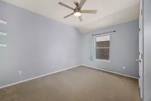 18717 Leigh Ln, Pflugerville, TX 78660 - Photo 27