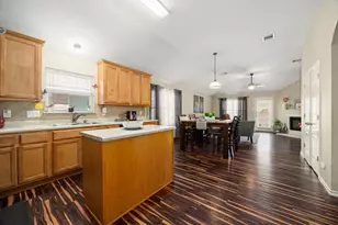 1009 Zeus Cir, Round Rock, TX 78665 - Photo 9