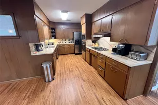213 S FM 1660, Hutto, TX 78634 - Photo 9