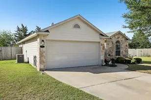 901 Kenneys Way, Round Rock, TX 78665 - Photo 3