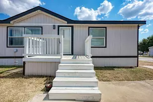 120 SE Silver Peak Dr, San Marcos, TX 78666 - Photo 5