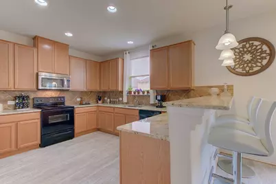 6816 Sunderland Trail, Austin, TX 78747 - Photo 5