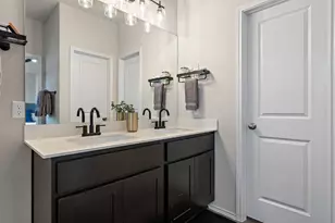 134 Goldfinch Dr, San Marcos, TX 78666 - Photo 7