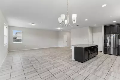 260 Silver Springs Bend, Kyle, TX 78640 - Photo 7