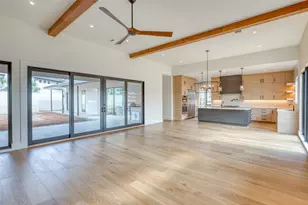 3504 Bay W Blvd, Horseshoe Bay, TX 78657 - Photo 11