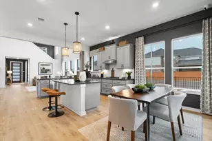 225 W Faulkner St, Liberty Hill, TX 78642 - Photo 7