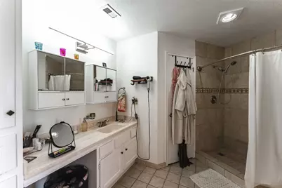 9800 Fm 150 Road W, Driftwood, TX 78619 - Photo 13