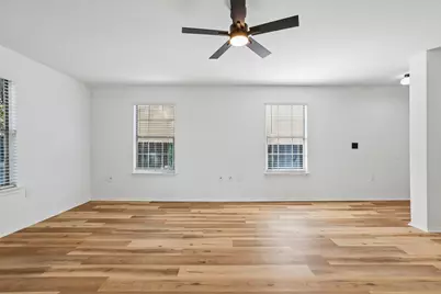4504 Lyra Circle, Austin, TX 78744 - Photo 9