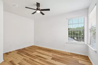 4504 Lyra Circle, Austin, TX 78744 - Photo 15