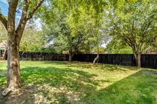 4504 Lyra Cir, Austin, TX 78744 - Photo 21
