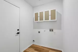 4504 Lyra Cir, Austin, TX 78744 - Photo 13