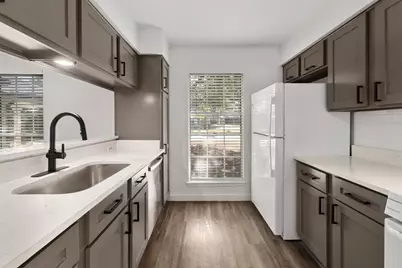 7600 Woodstone Cove #A, Austin, TX 78749 - Photo 9