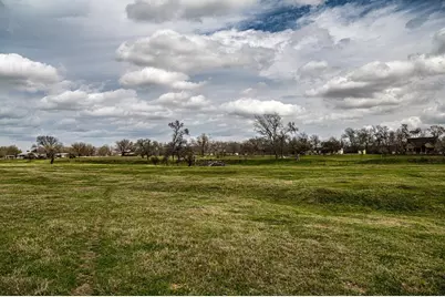 121 Mechelle Street, Smithville, TX 78957 - Photo 11