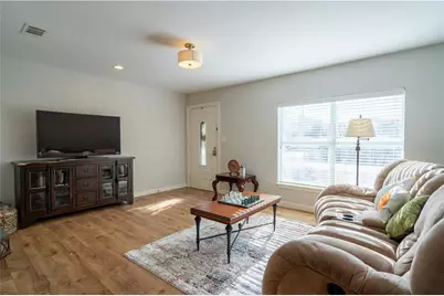 301 N Lewis Street, Round Rock, TX 78664 - Photo 9