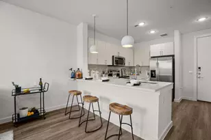 6324 N Lamar Blvd, Austin, TX 78752 - Photo 3