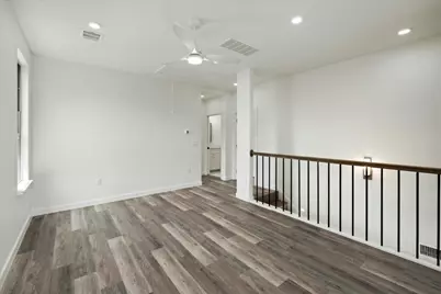 504 Walker Street, Smithville, TX 78957 - Photo 27