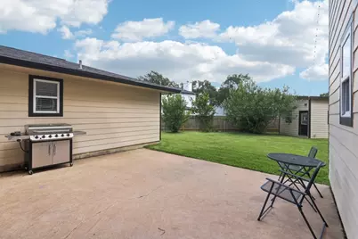 11611 Quarter Horse Trail, Austin, TX 78750 - Photo 29