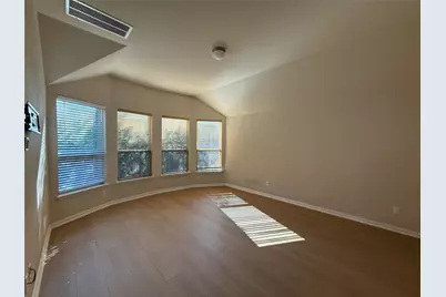 633 Peregrine Way, Leander, TX 78641 - Photo 5