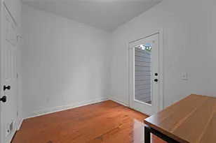 1402 Parker Ln, Austin, TX 78741 - Photo 17