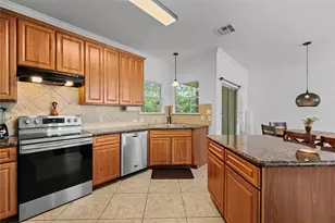 1402 Parker Ln, Austin, TX 78741 - Photo 11
