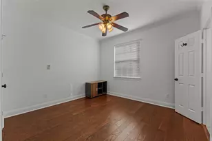 1402 Parker Ln, Austin, TX 78741 - Photo 15