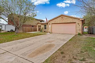 157 Fall Creek Dr, Kyle, TX 78640 - Photo 3