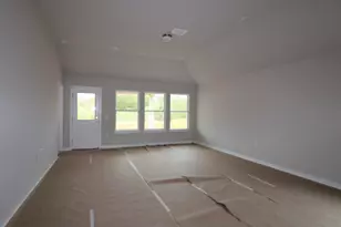 9400 Furman Dr, Austin, TX 78747 - Photo 7