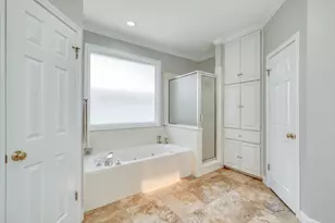 1204 W 39th St, Austin, TX 78756 - Photo 21