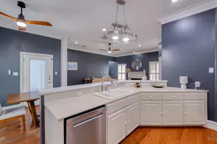 1204 W 39th St, Austin, TX 78756 - Photo 15