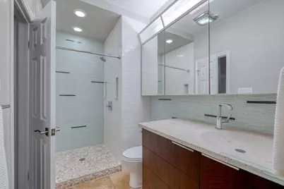 1204 W 39th Street, Austin, TX 78756 - Photo 25