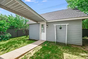 5200 Avenue H, Austin, TX 78751 - Photo 19