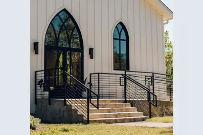 2405 E 16th Street, Austin, TX 78702 - Photo 1