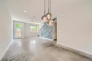 801 N Bluff Dr, Austin, TX 78745 - Photo 9