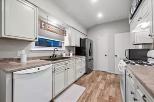805 Angleton Cove, Austin, TX 78748 - Photo 5