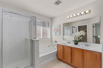 7830 Squirrel Hollow Drive, Georgetown, TX 78628 - Photo 15