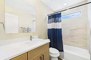 713 Harris Ave, Austin, TX 78705 - Photo 11