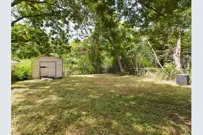 713 Harris Avenue, Austin, TX 78705 - Photo 9
