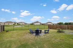212 Estima Ct, Liberty Hill, TX 78642 - Photo 29