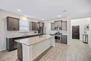 309 Greenway Dr, Georgetown, TX 78628 - Photo 5