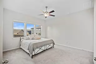 309 Greenway Dr, Georgetown, TX 78628 - Photo 17