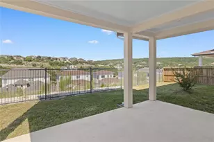 18531 Kyle Seal Pkwy, San Antonio, TX 78255 - Photo 9