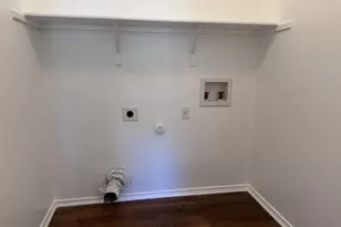 12720 Waynespur Ln, Elgin, TX 78621 - Photo 17