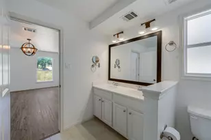 445 Venture Blvd S, Point Venture, TX 78645 - Photo 11