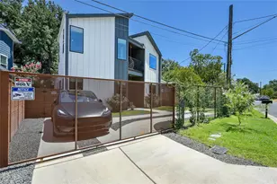 1187 Oak Grove Ave, Austin, TX 78702 - Photo 25