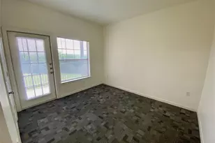 2320 Gracy Farms Ln, Austin, TX 78758 - Photo 9