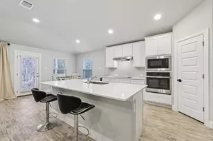 21709 Osage Ln, Lago Vista, TX 78645 - Photo 11